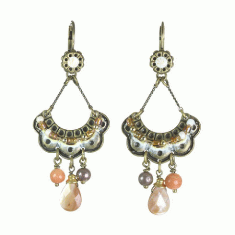 Серьги из говлита, рога Зебу, кварца и кристаллов Сваровски FAUSTINE 12--62012