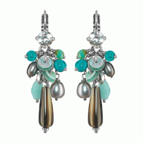 Серьги из араукарии и черного перламутра MESANGE BLEUE grape french hooks