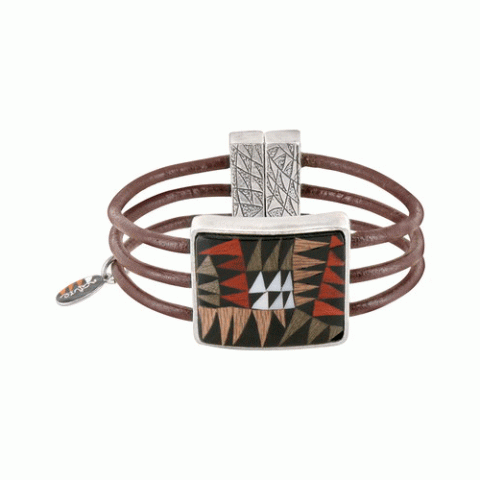 Браслет из морской раковины и дерева сибукао IKAT small bracelet 