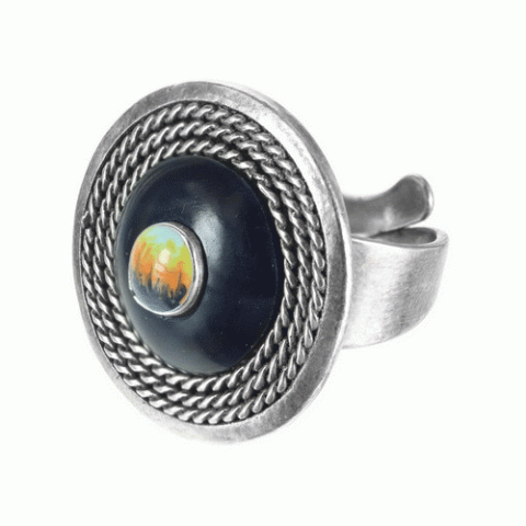 Кольцо из коралла, говлита, ляписа лазури и Тагуа LILOANE 19--60964